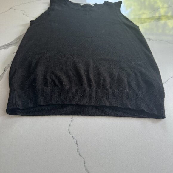 ZARA | Knit Sleeveless Sweater Tank | Black | Size Medium | Soft Stretch - Picture 4 of 15